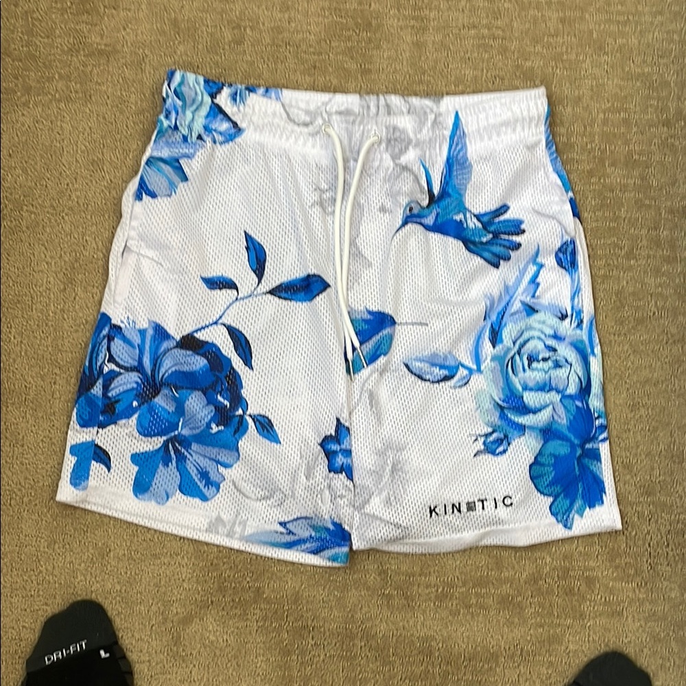 Kinetic White and Blue Floral Athletic Shorts